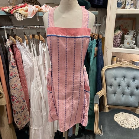 apron 476[ge715]