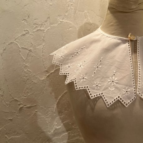 collar 105[ge724]