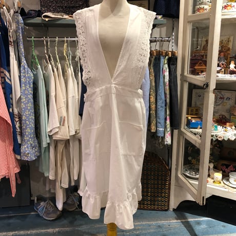 apron 581[ge643]