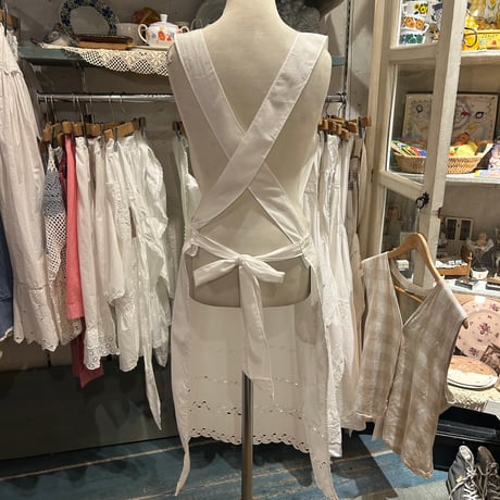 apron 674[ge254]