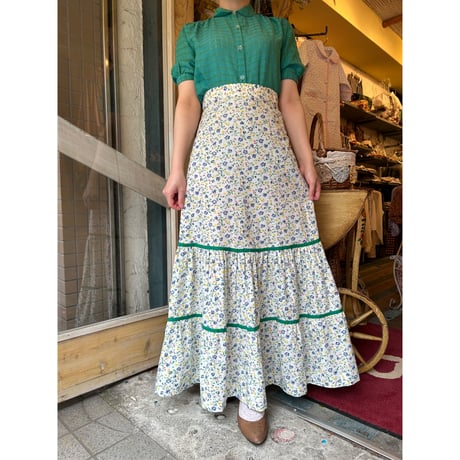 skirt 562[na581]