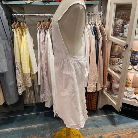 apron 482[ge744]