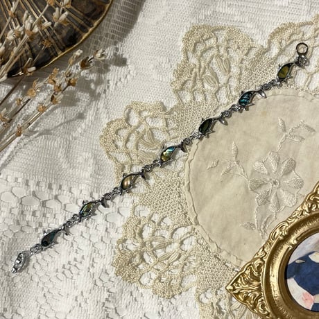 accessory 449[ge387]