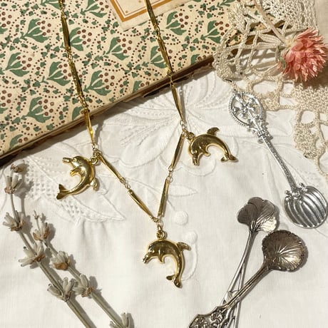 accessory 435[ge184]