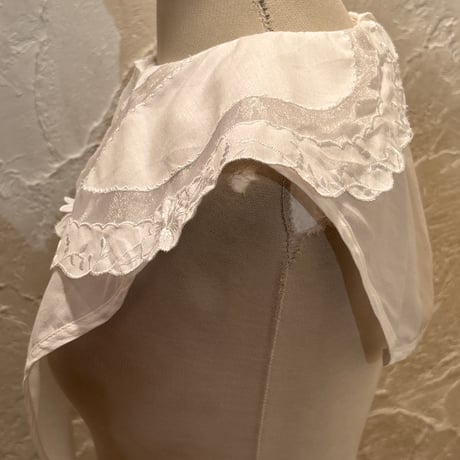 collar 113[ge602]