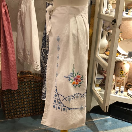 apron 552[ge165]