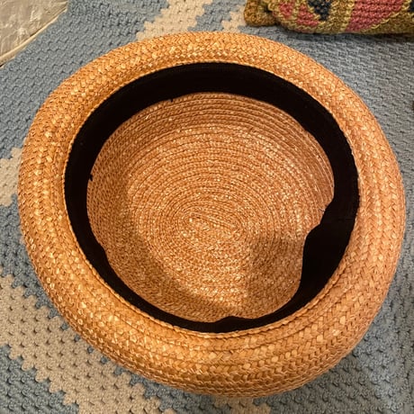 hat 219[na114]