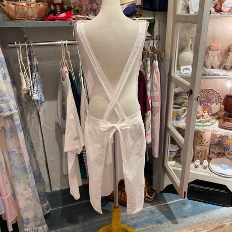 apron 562[ge452]