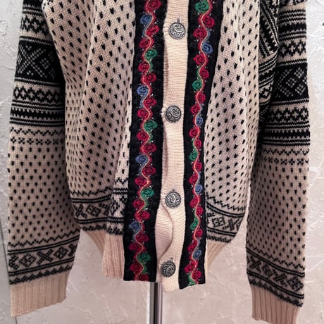 knit 677[AR11]