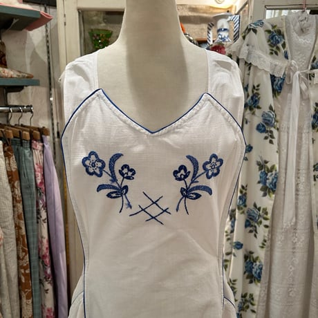 apron 368[ge753]