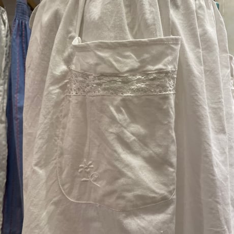 apron 555[ge214]