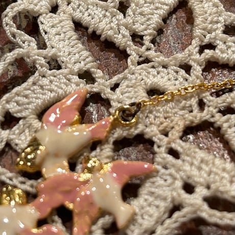 accessory 245[ge126]