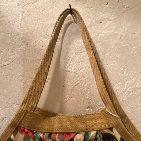 bag 240[FF745]