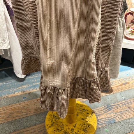 apron 649[ge583]