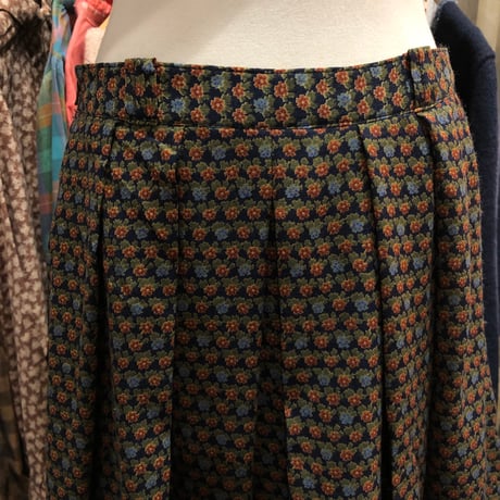 skirt 744[ge150]