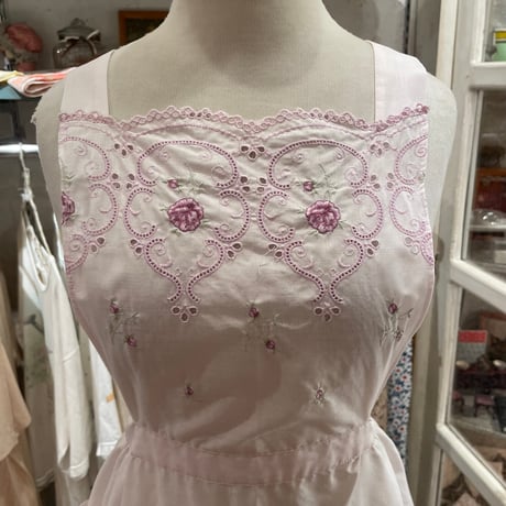 apron 419[ge105]