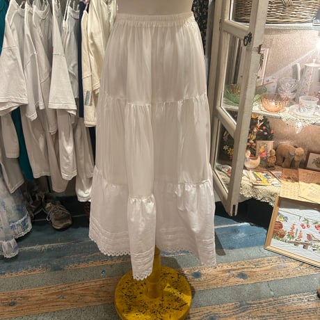 skirt 666[ge670]