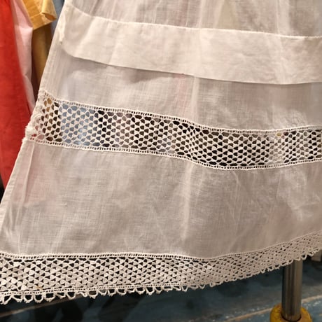 apron 406[ks103]