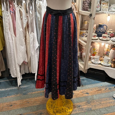 skirt 634[na318]