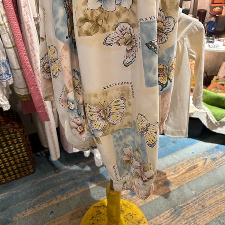 outer 4[na890]