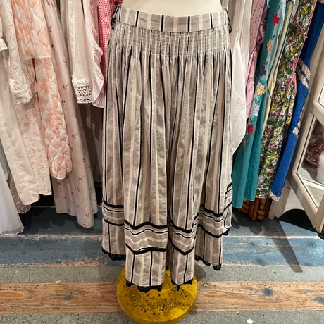 skirt 500[ge970]