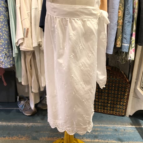 apron 576[ge644]