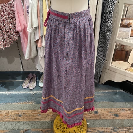 skirt847[ge997]
