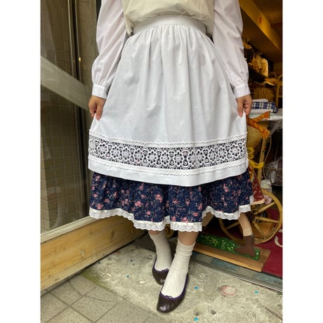 apron 447[na567]