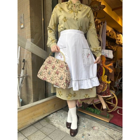 apron 498[na504]