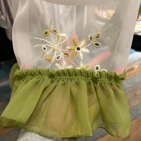 apron 694[ge57]