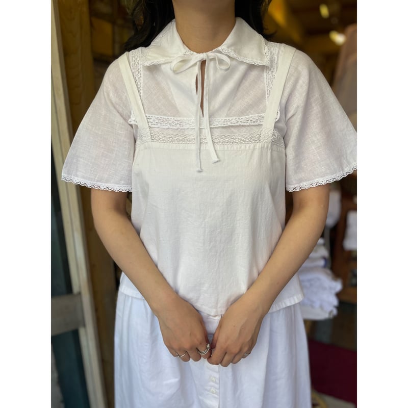ボタン フランス 銀箔 釦 花束 ブーケ PARIS 西洋 骨董 乳白色 NEW crystal bijou white collar【Delivery in March 2024
