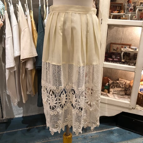 apron 440[ge142]