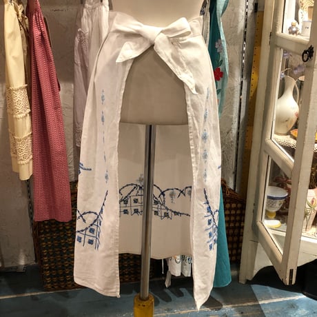apron 552[ge165]