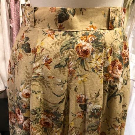 skirt 701[na327]