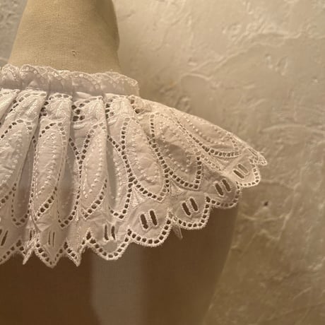 collar 102[ge723]