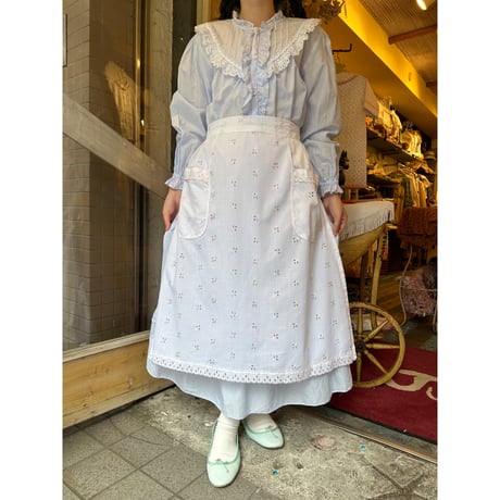 apron 374[na596]