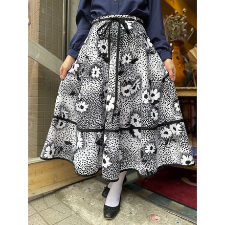 skirt 310[na522]