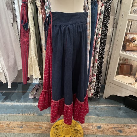 skirt879[ge67]
