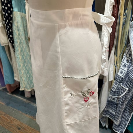 apron 498[na504]