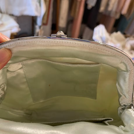 bag 323[na297]