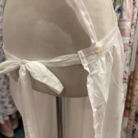 apron 527[ge58]