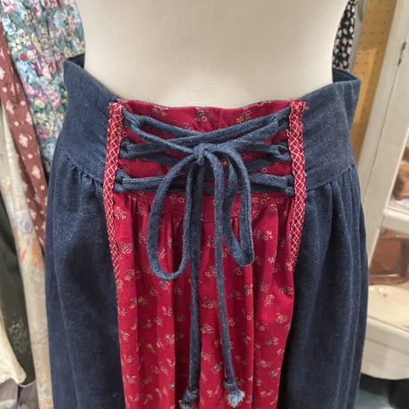 skirt879[ge67]