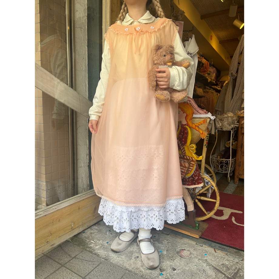 69d312b93c603418efcb2e3b