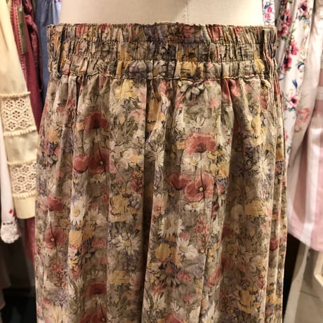 skirt 519[na801]