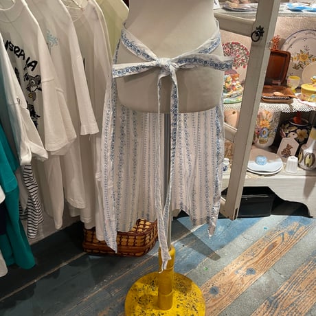 apron 569[ge459]