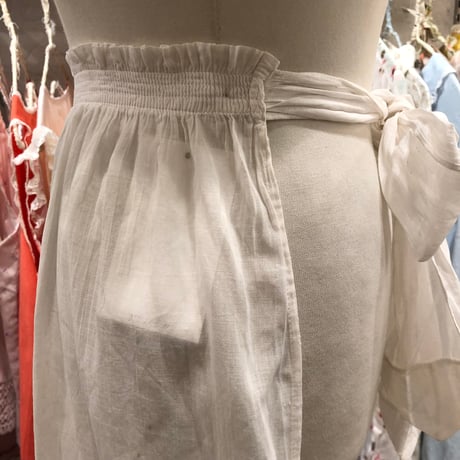 apron 406[ks103]
