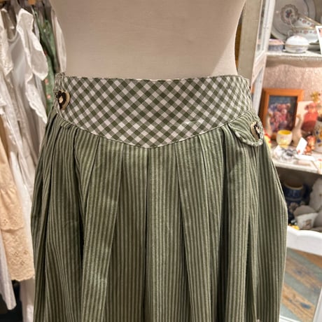 skirt 710[ge919]
