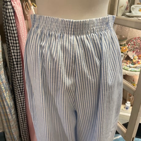 bottoms 943[na961]
