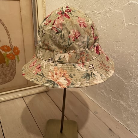 hat 128[ge-740]