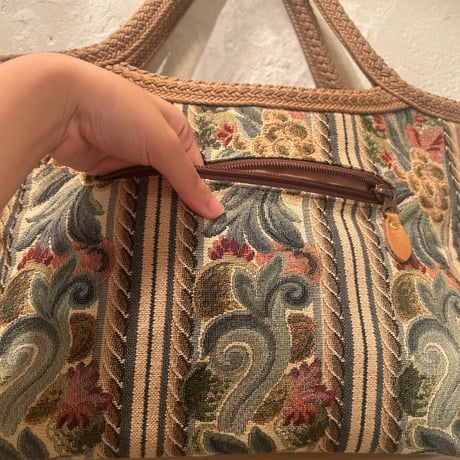 bag 233[ge745]